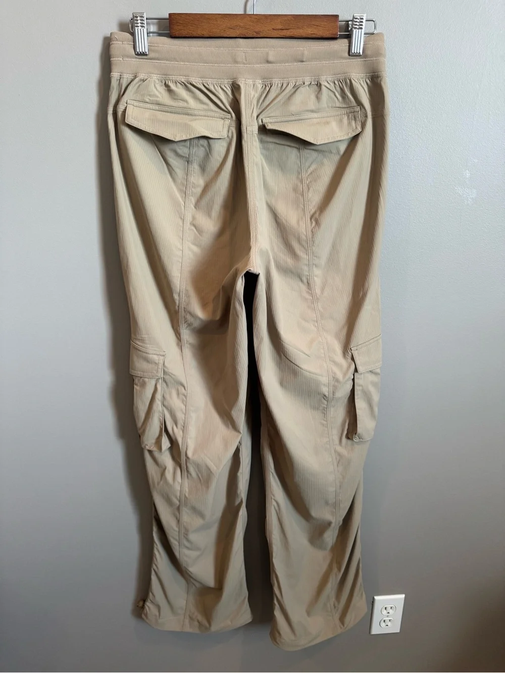Lululemon Dance Studio Relaxed-Fit Mid-Rise Cargo Pant Small